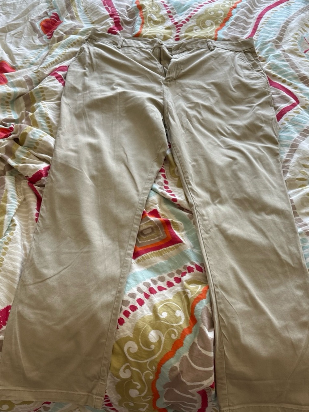 Old Navy Men's Tan Chino Pants
